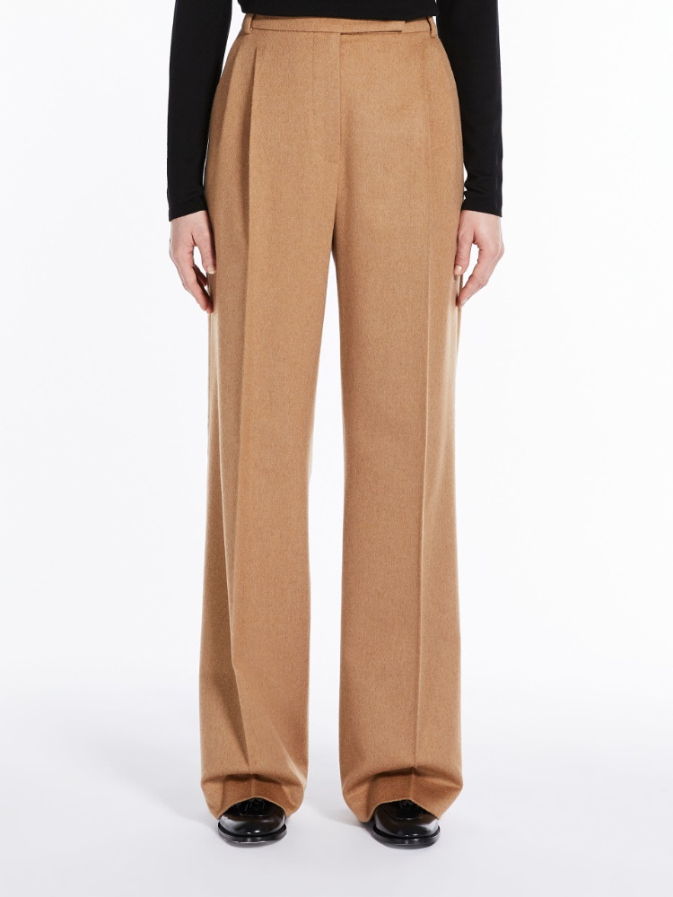 Wide camel trousers
