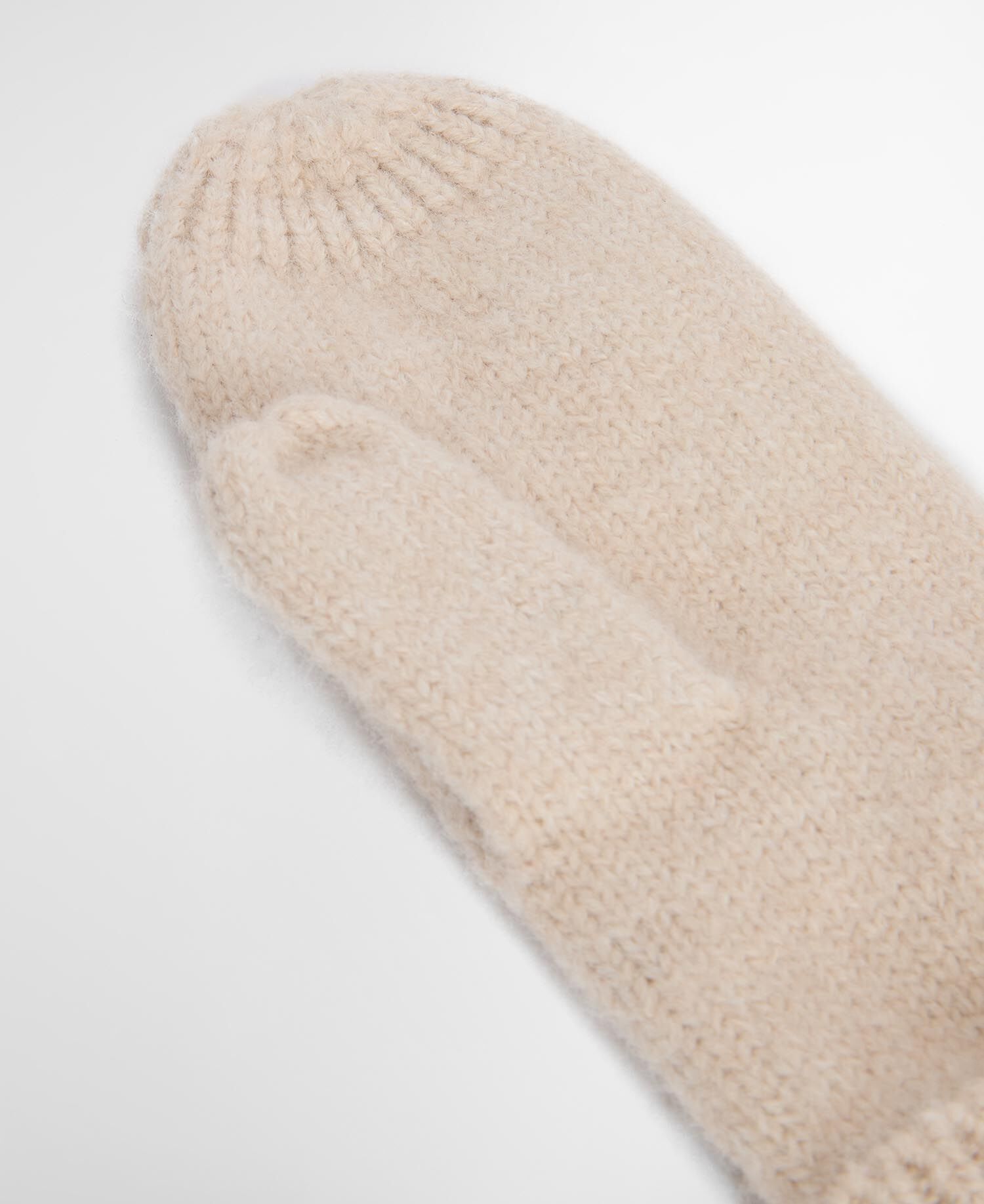 Elsdon Mittens