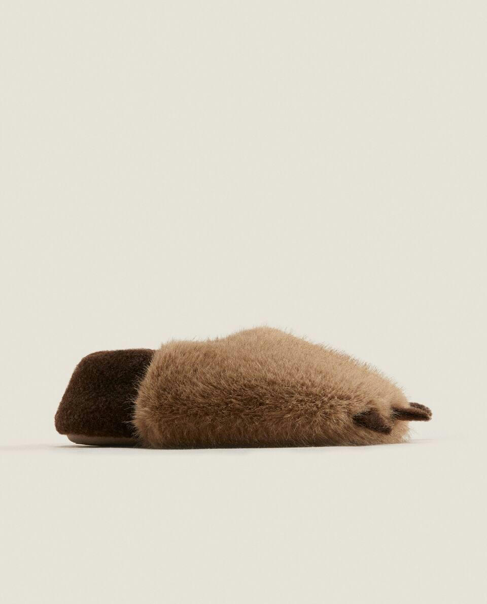 PAW SLIPPERS