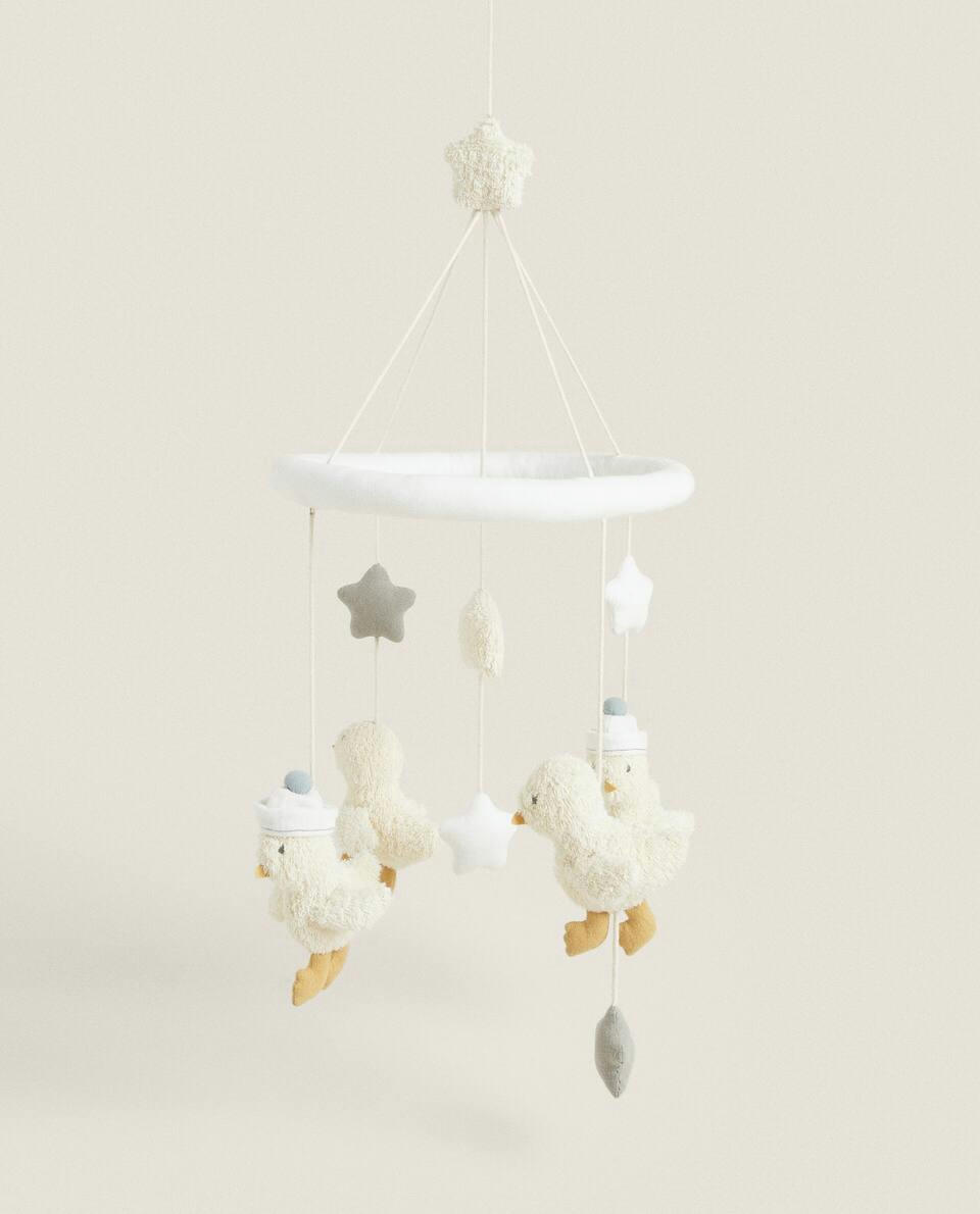 DUCK MOBILE COT DECORATION