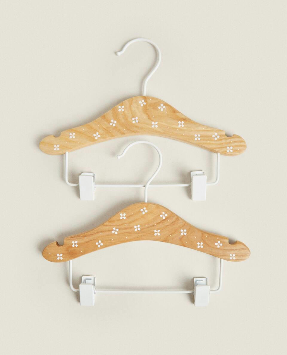 FLORAL DESIGN HANGER (SET OF 2)