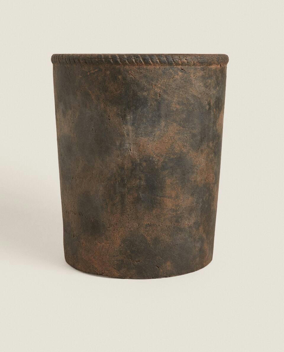 TALL DISTRESSED FLOWERPOT