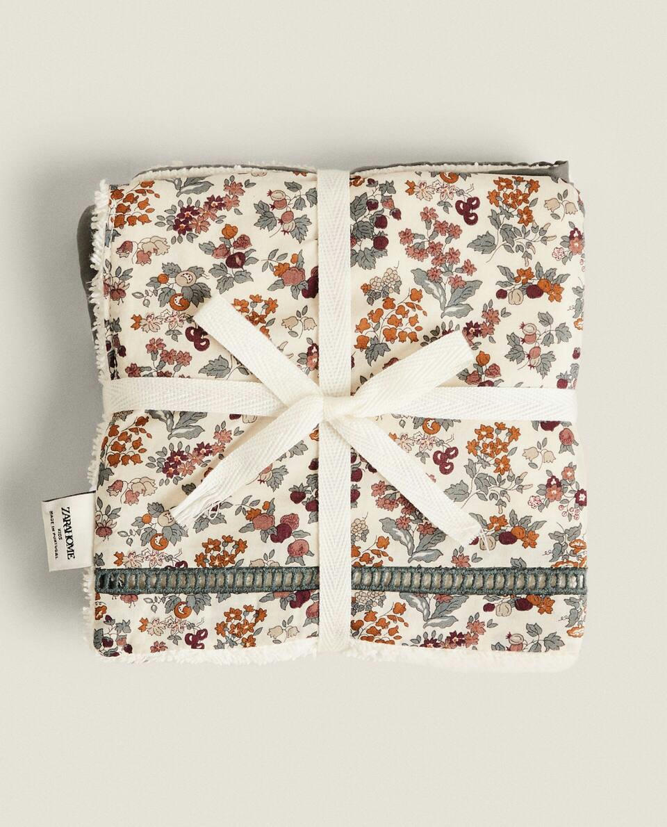 PACK OF CHILDREN’S FLORAL PRINT FABRIC MUSLIN CLOTHS (PACK OF 2)