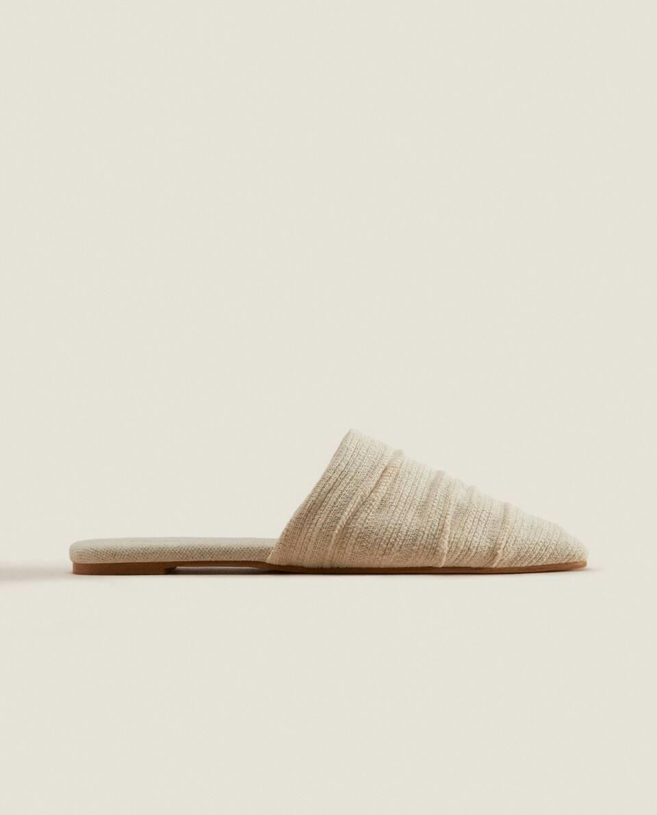 PLEATED MULES