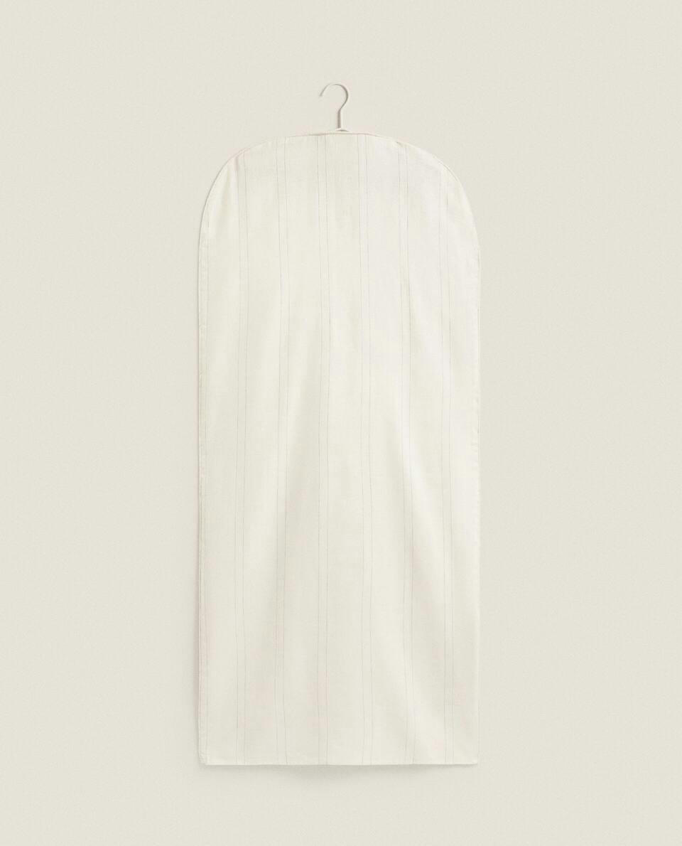 LARGE CLOTHING PROTECTIVE COVERS (PACK OF 2)