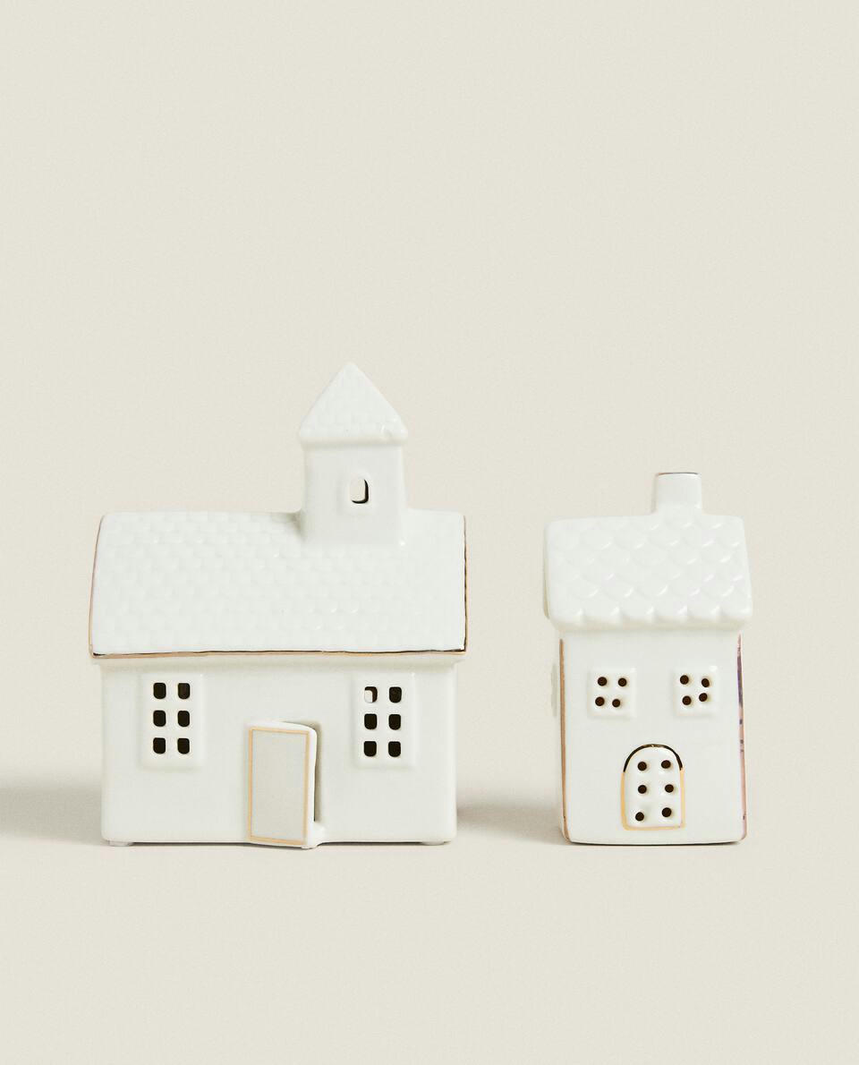 CERAMIC CHRISTMAS HOUSE DECORATION WITH LIGHT