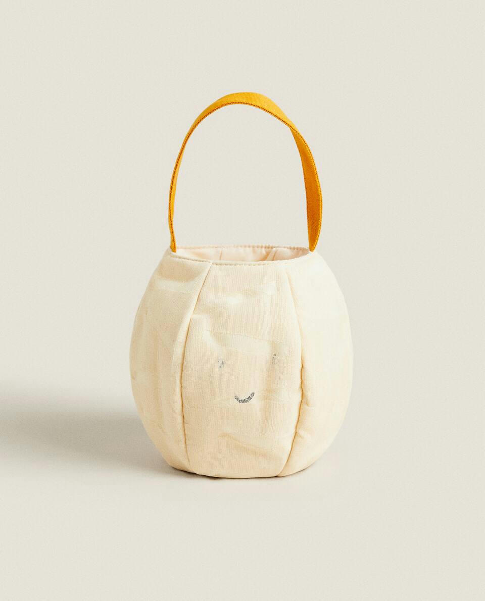 KIDS’ HALLOWEEN MUMMY CANDY BAG