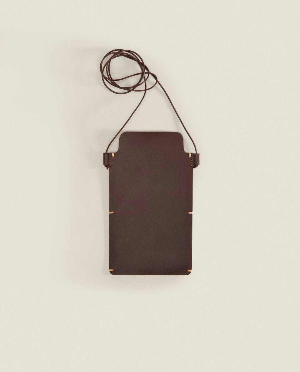 LEATHER MOBILE CASE WITH TOPSTITCHING DETAIL