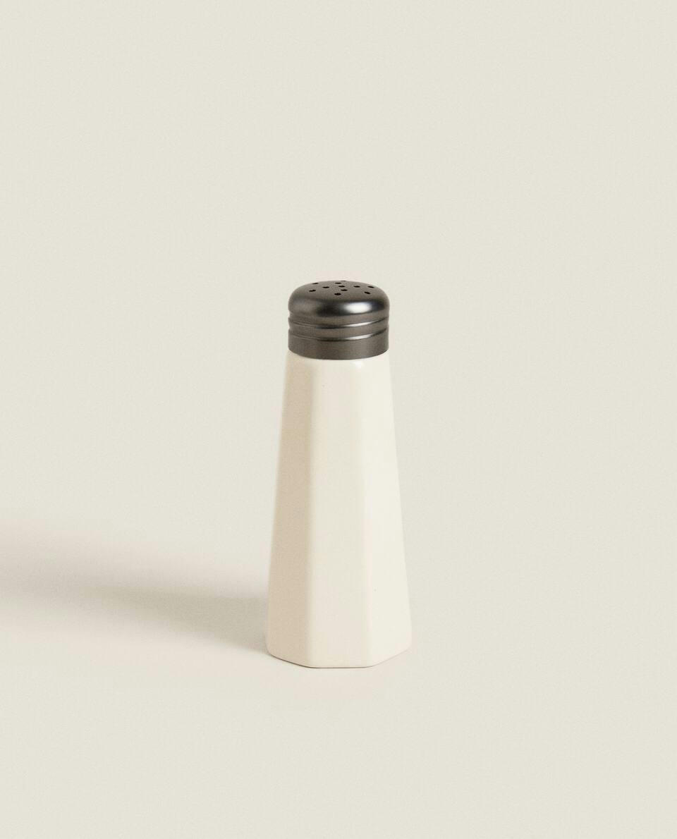 LACQUERED SALT SHAKER