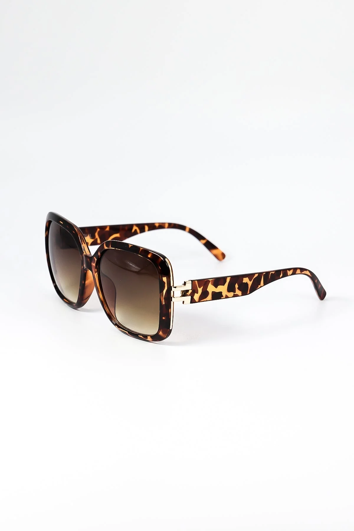 Square Sunglasses in Brown