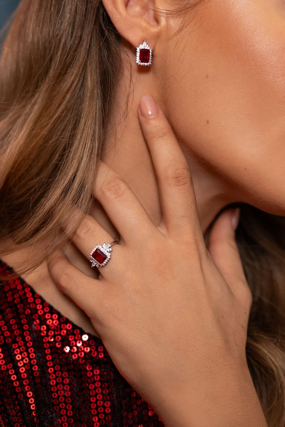 Ruby Closed Ring Size 7