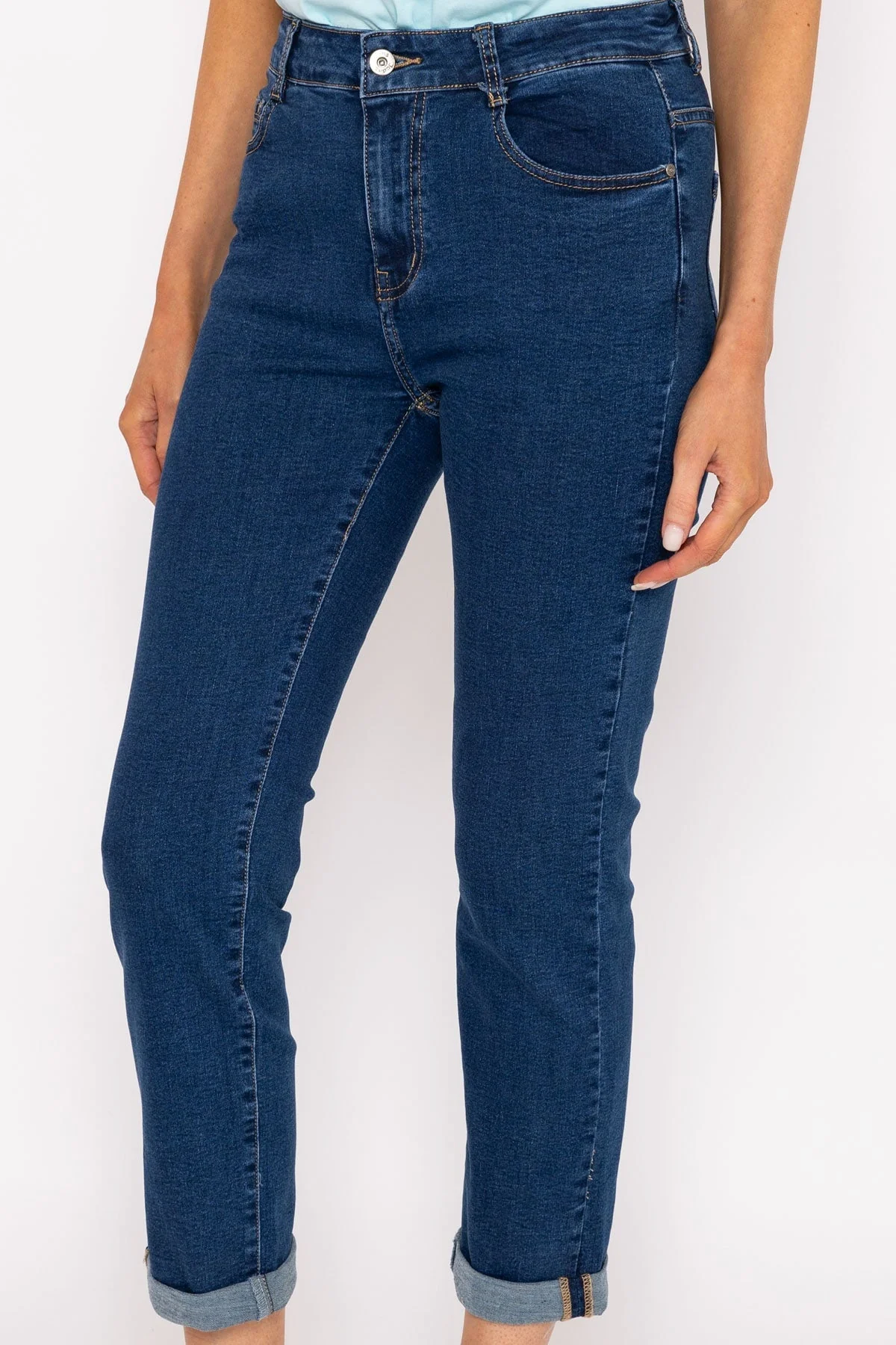 Straight Leg Denim Jeans in Indigo