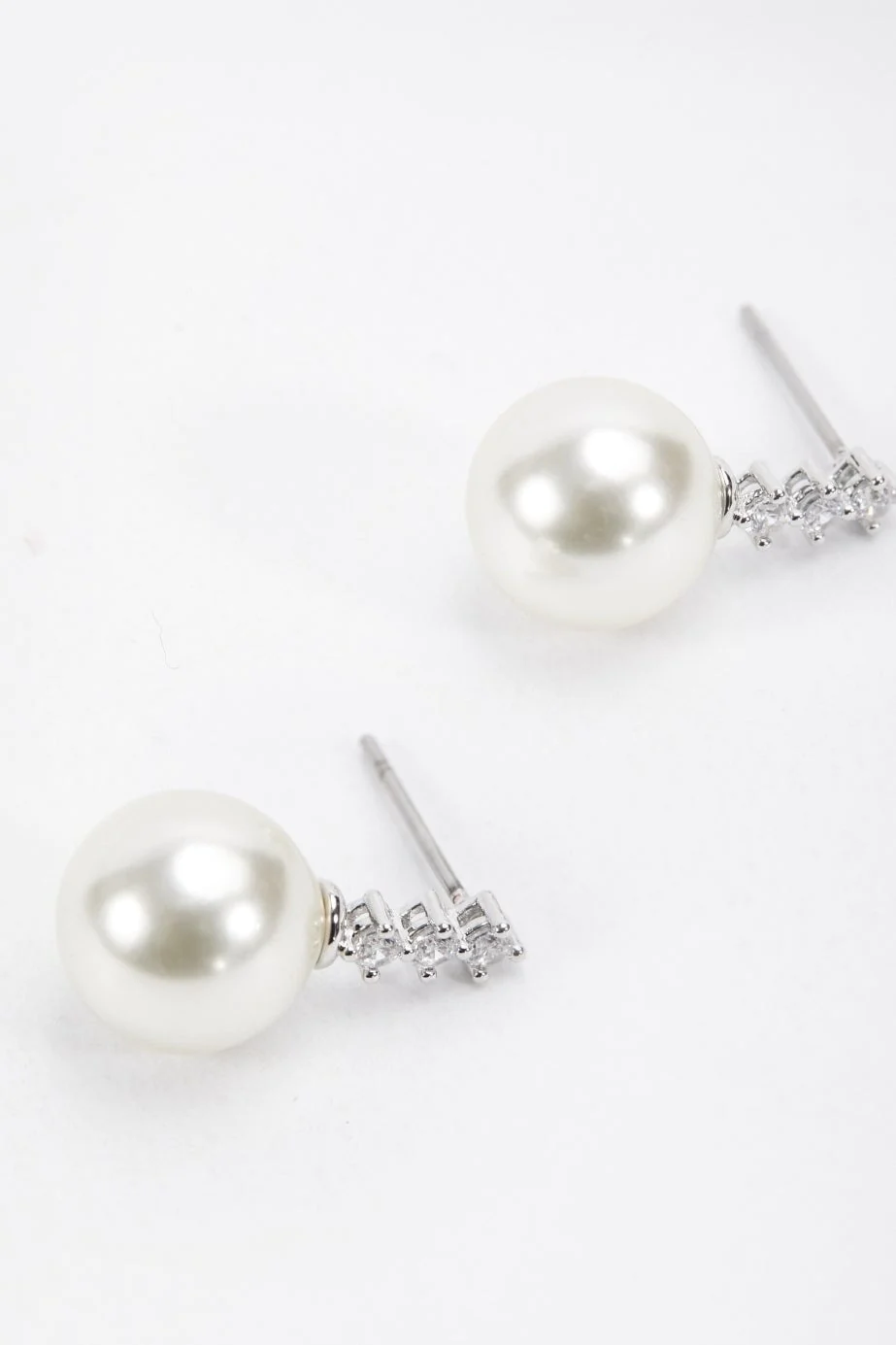 Silver Tone Diamante Pearl Earrings