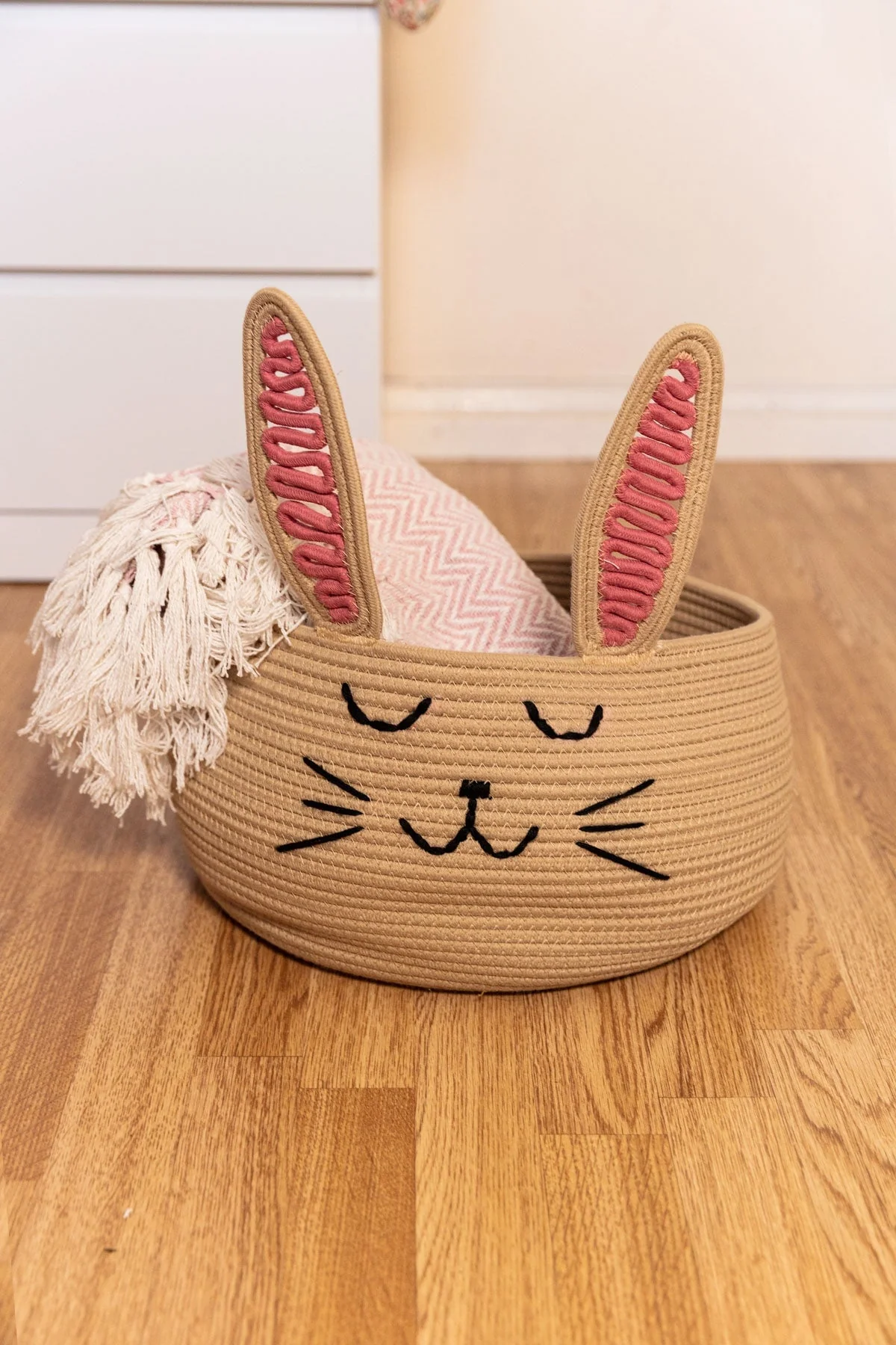 Set of 2 Woven Bunny Baskets