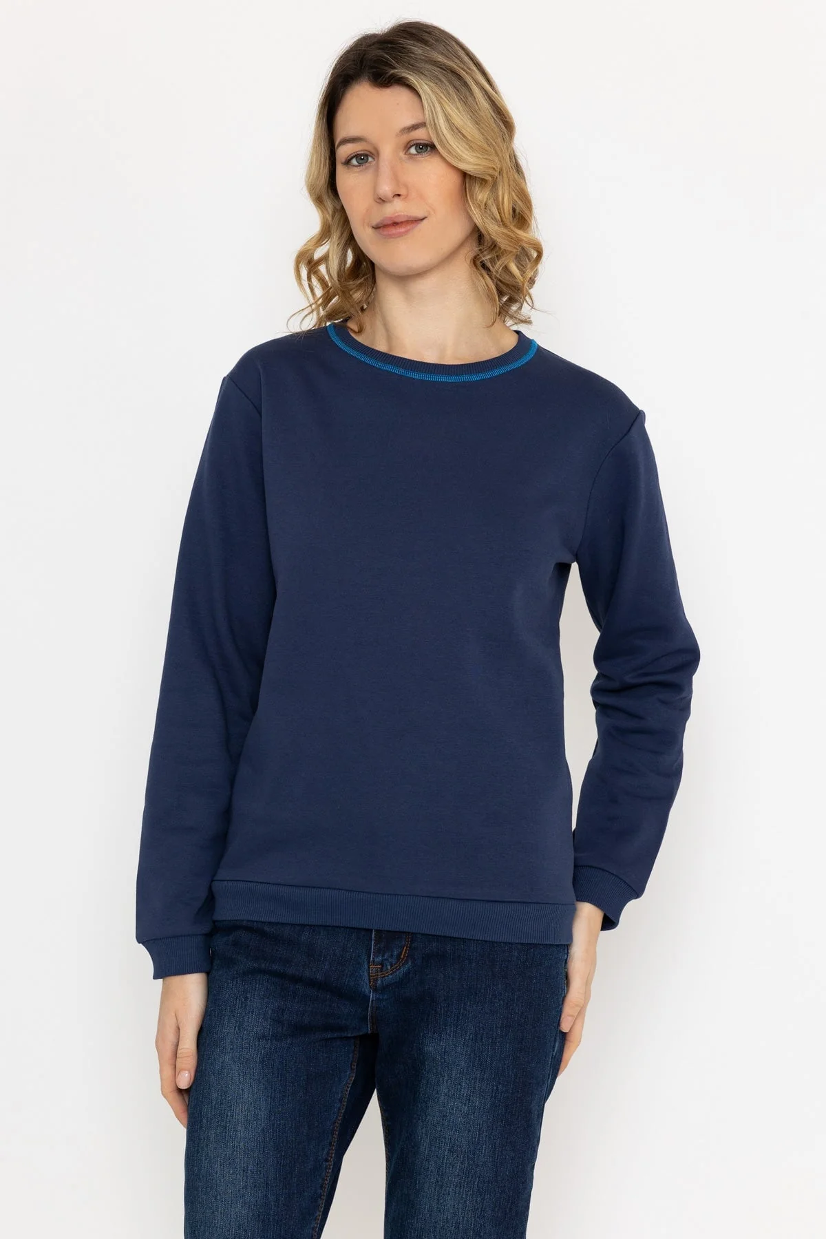 Star Crew Neck Sweatshirt in Navy