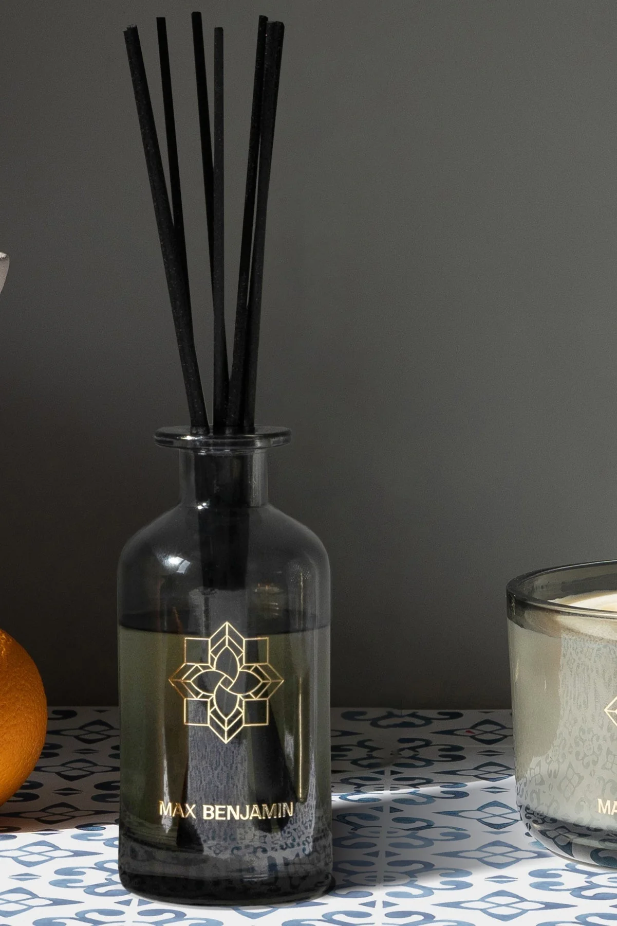 White Pomegranate Candle & Diffuser Gift Set