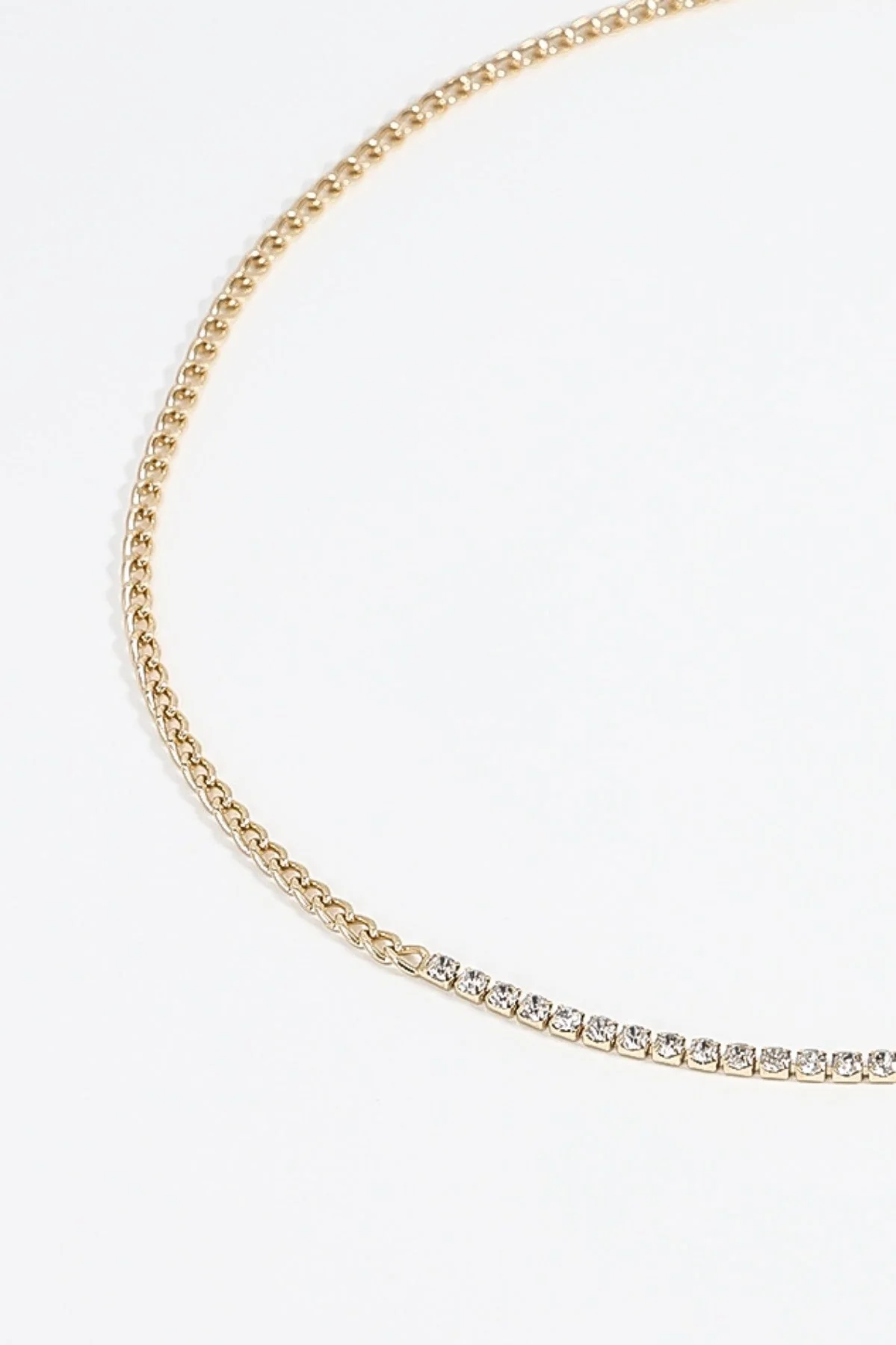 Curb and Diamante Necklace in Gold