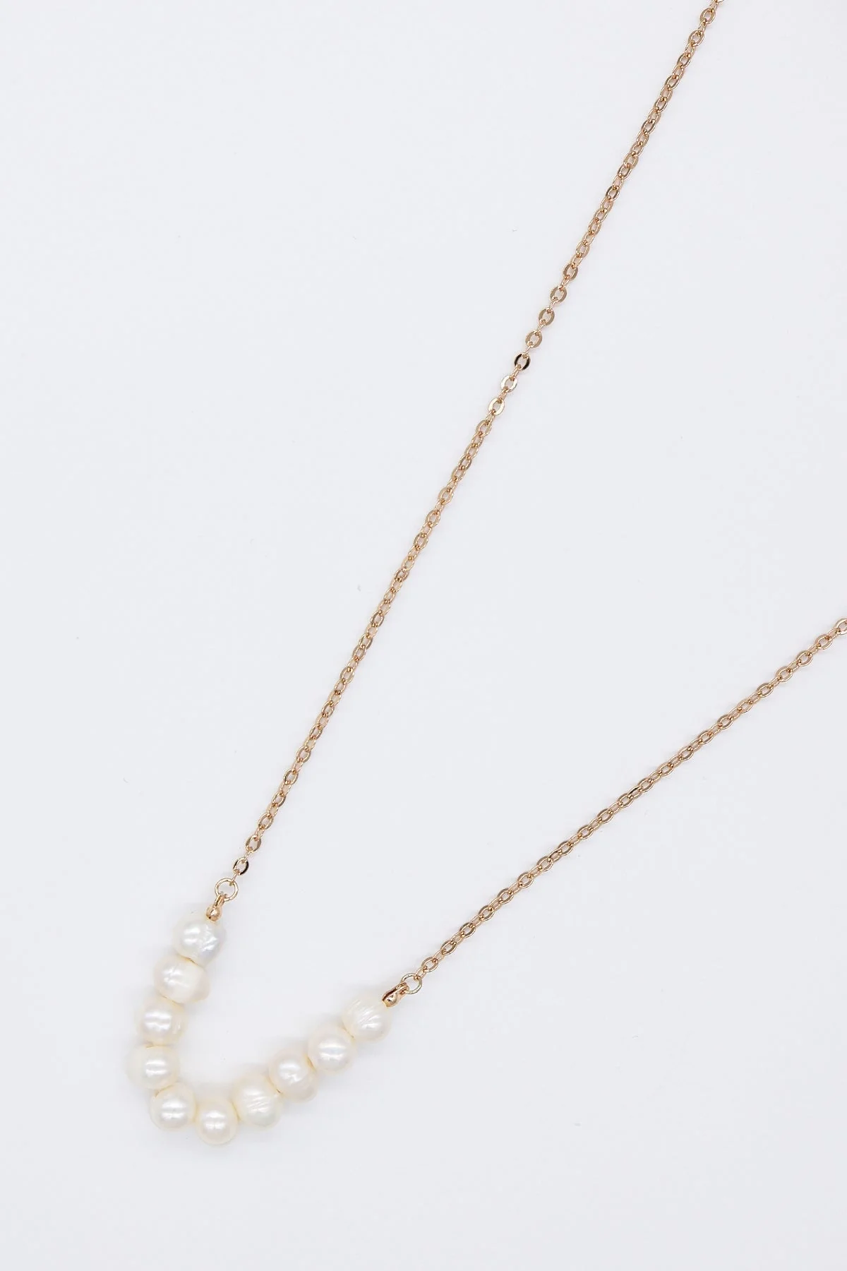 Pearl Detail Necklace
