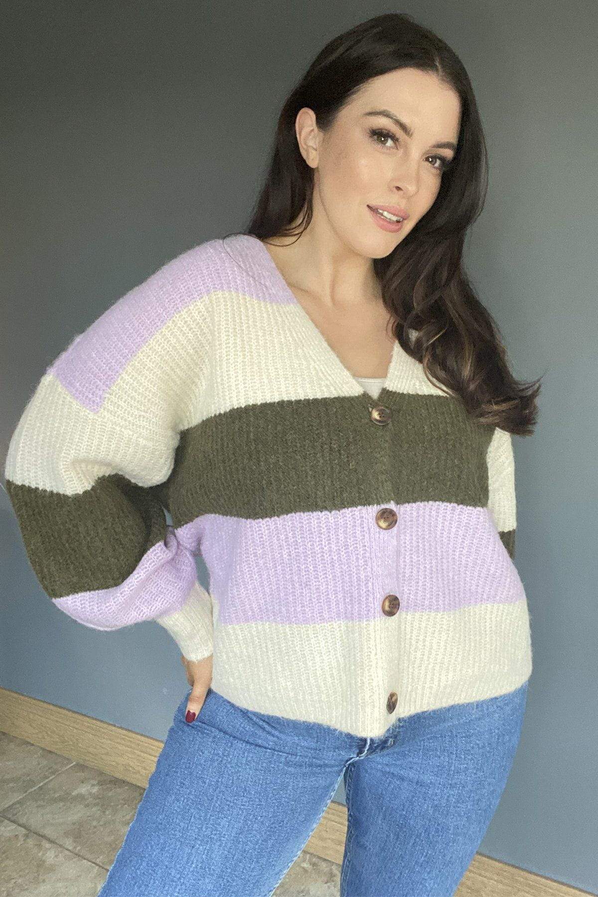 Curve - V-Neck Button Cardigan in Multi