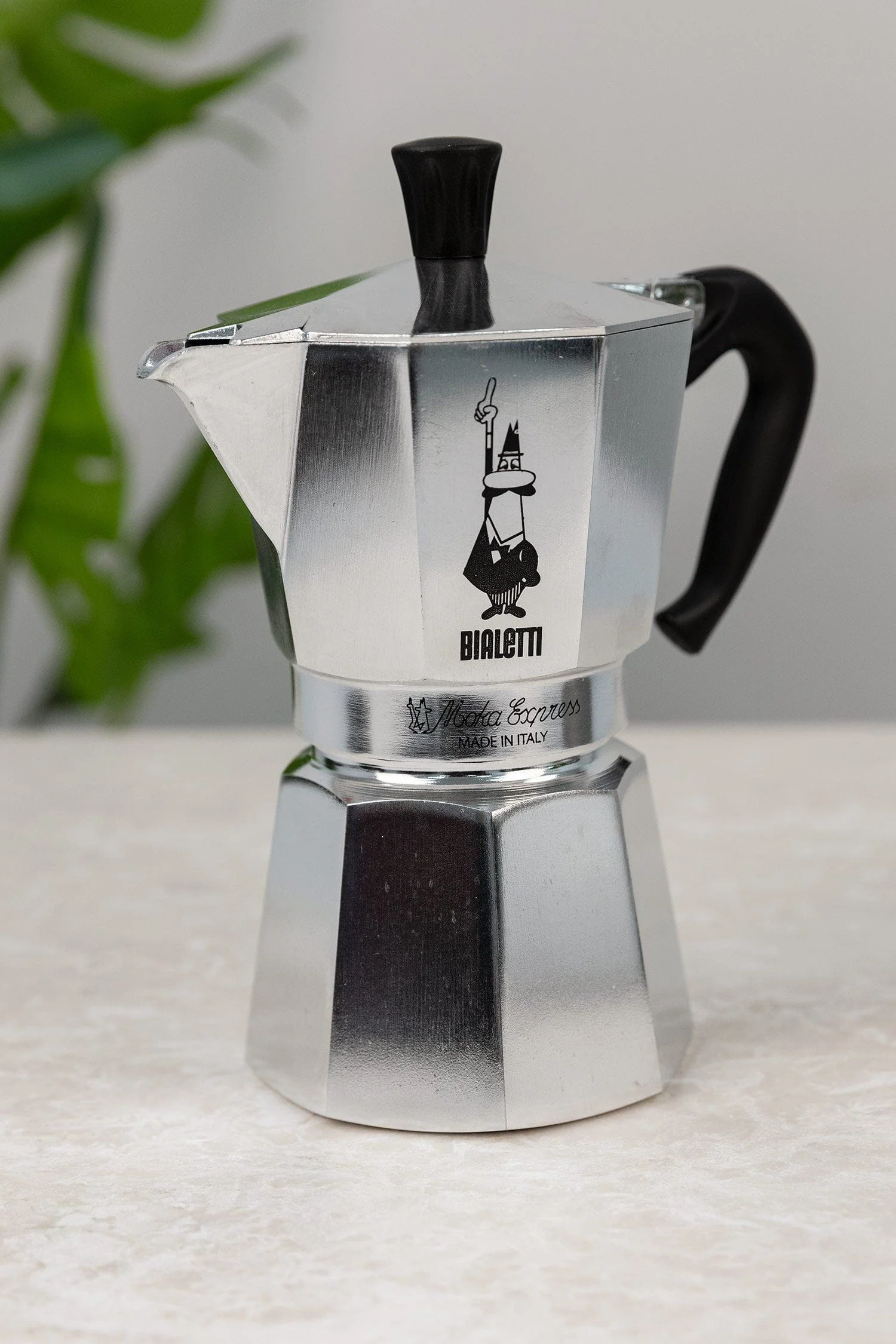 Moka Express 6 Cup Maker