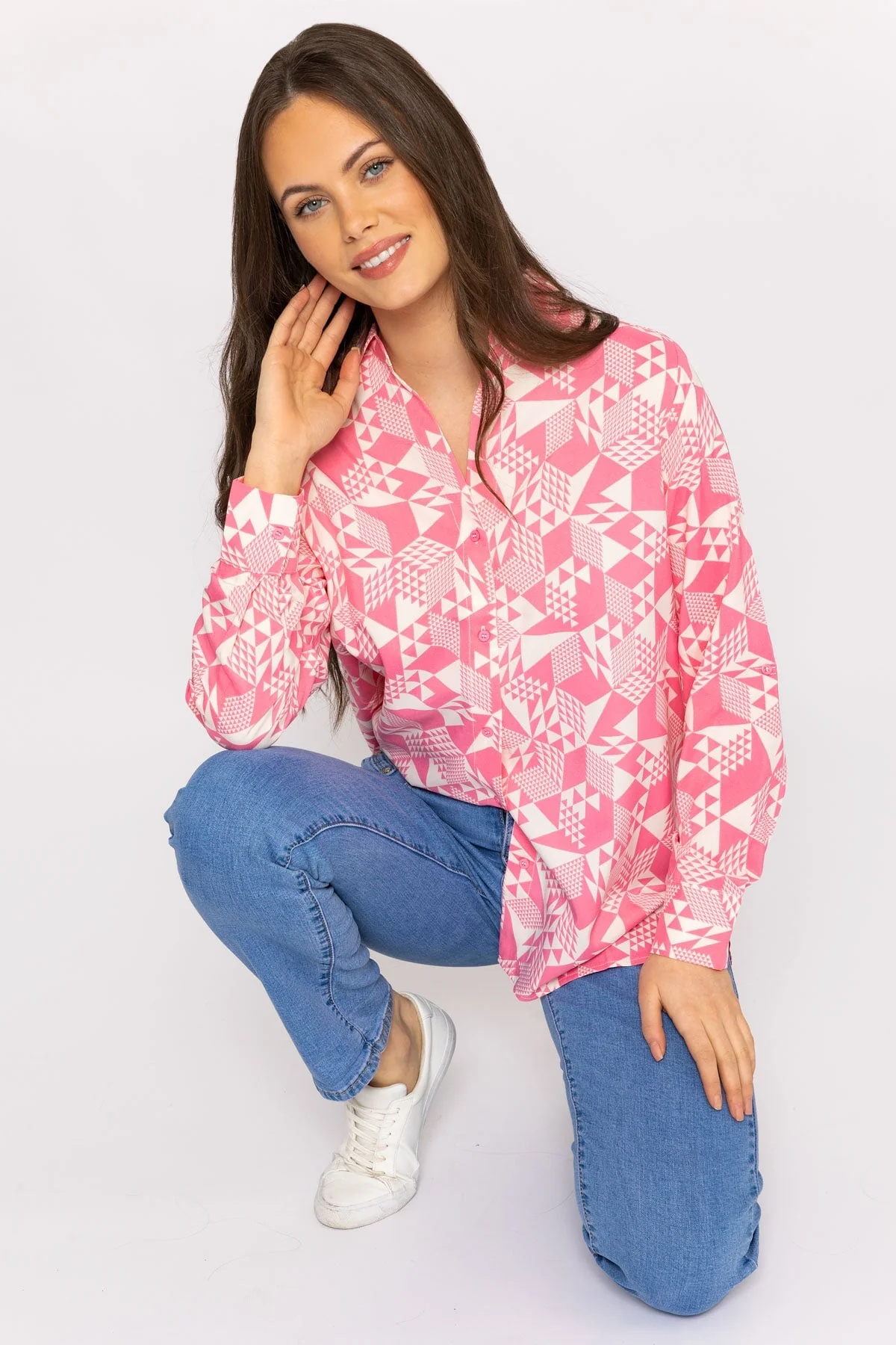 Blouse in Pink Geo Print