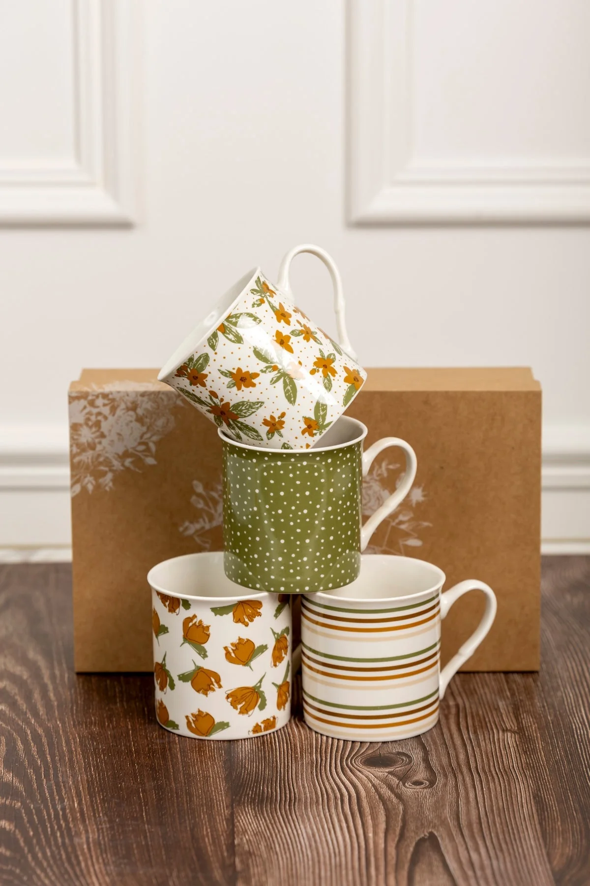 Set Of 4 Autumn Mugs