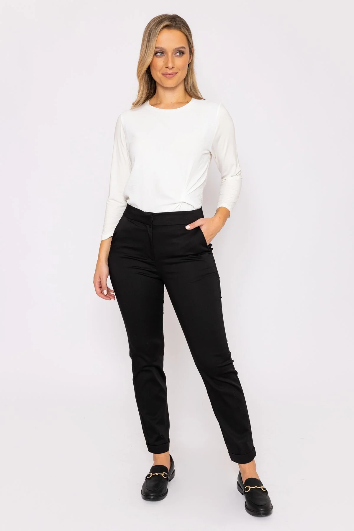 Chino Pant in Black