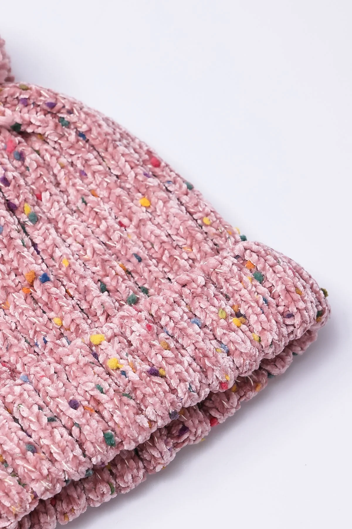 Chenille Contrast Beanie in Pink
