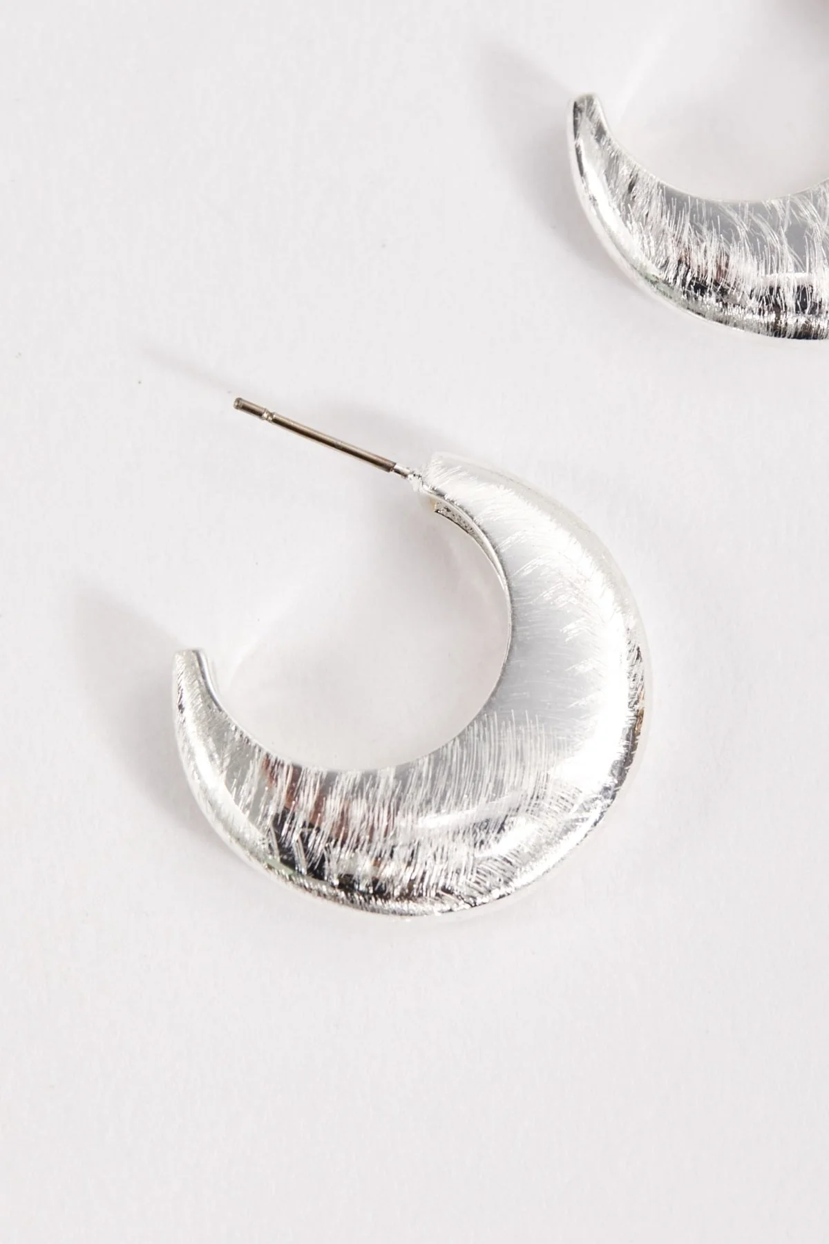 Textured Open Hoop Earrings