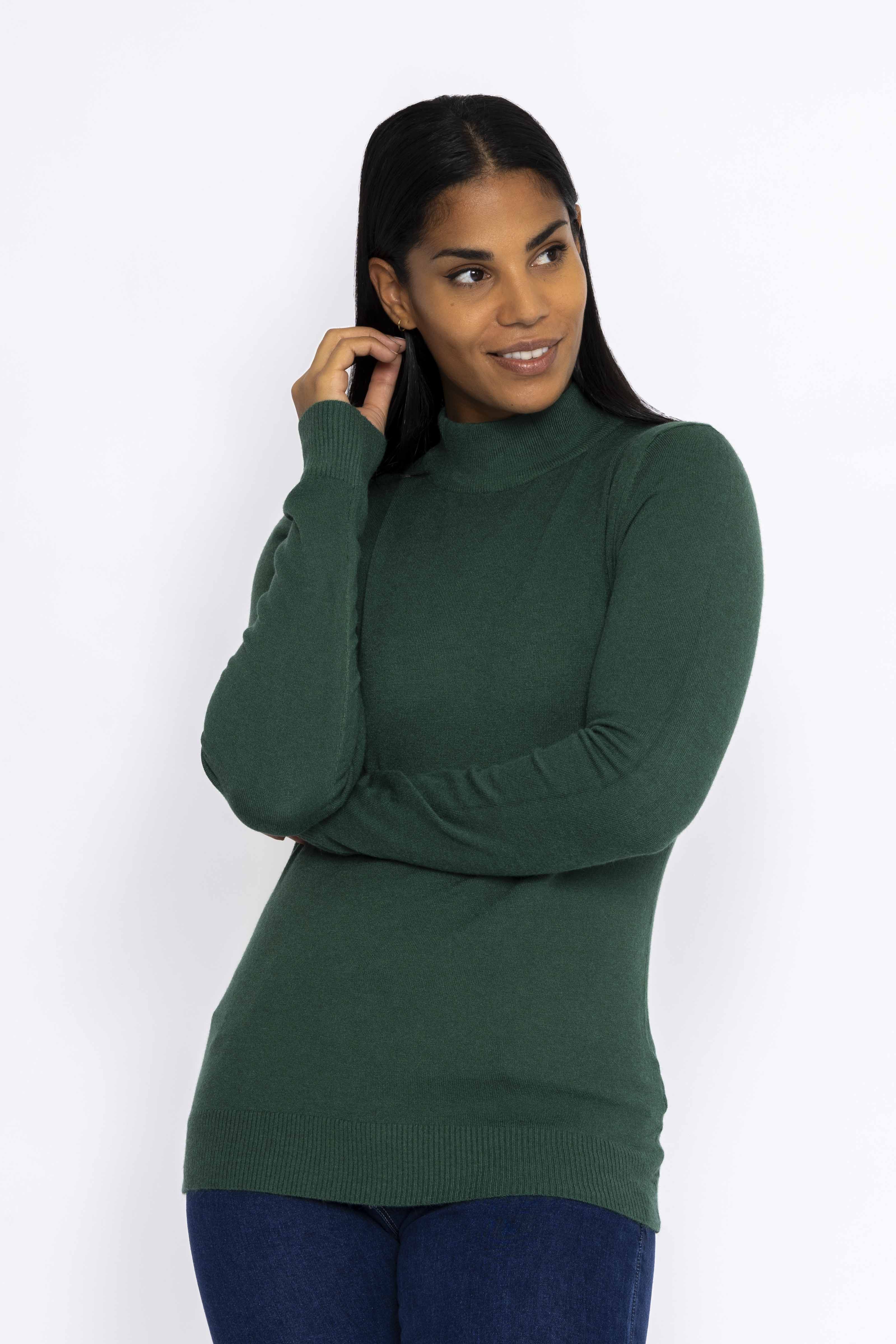 Turtleneck Knit in Dark Green