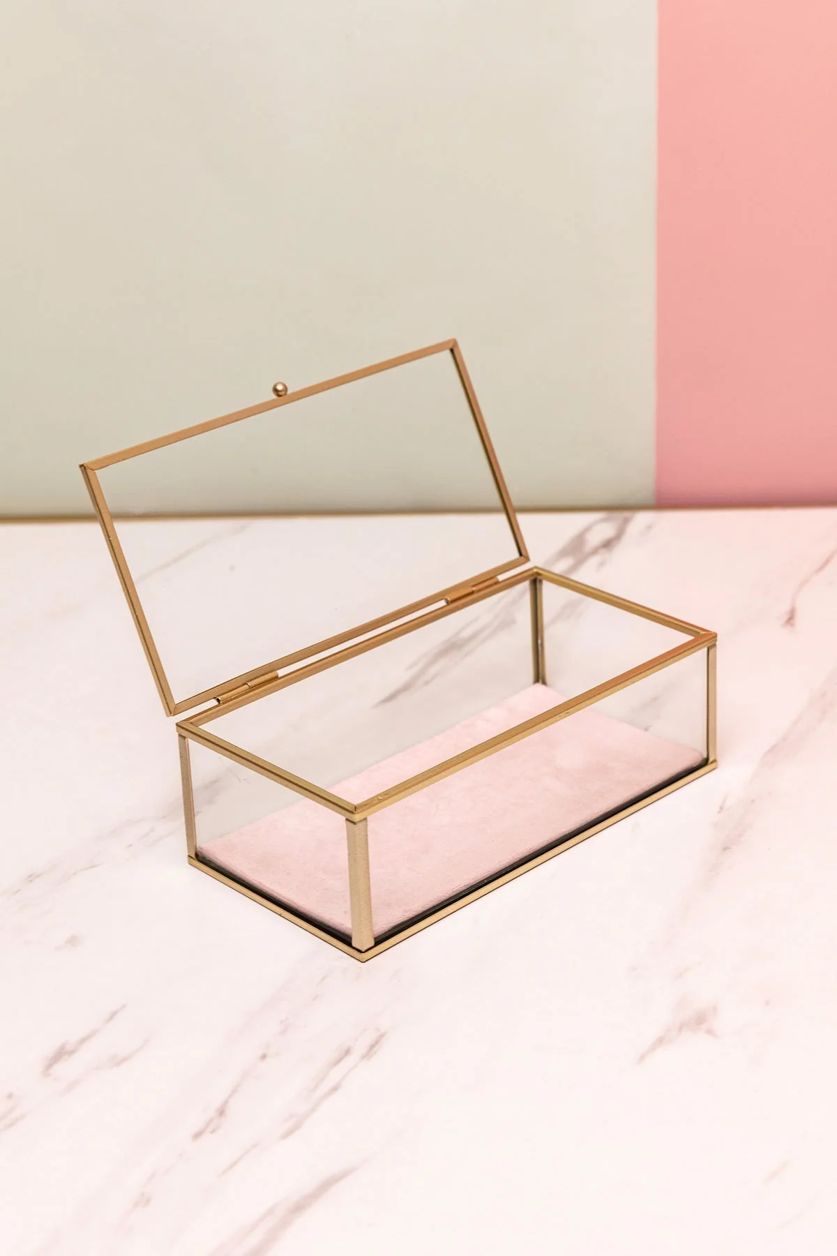 Pink Glass Lidded Jewellery Box