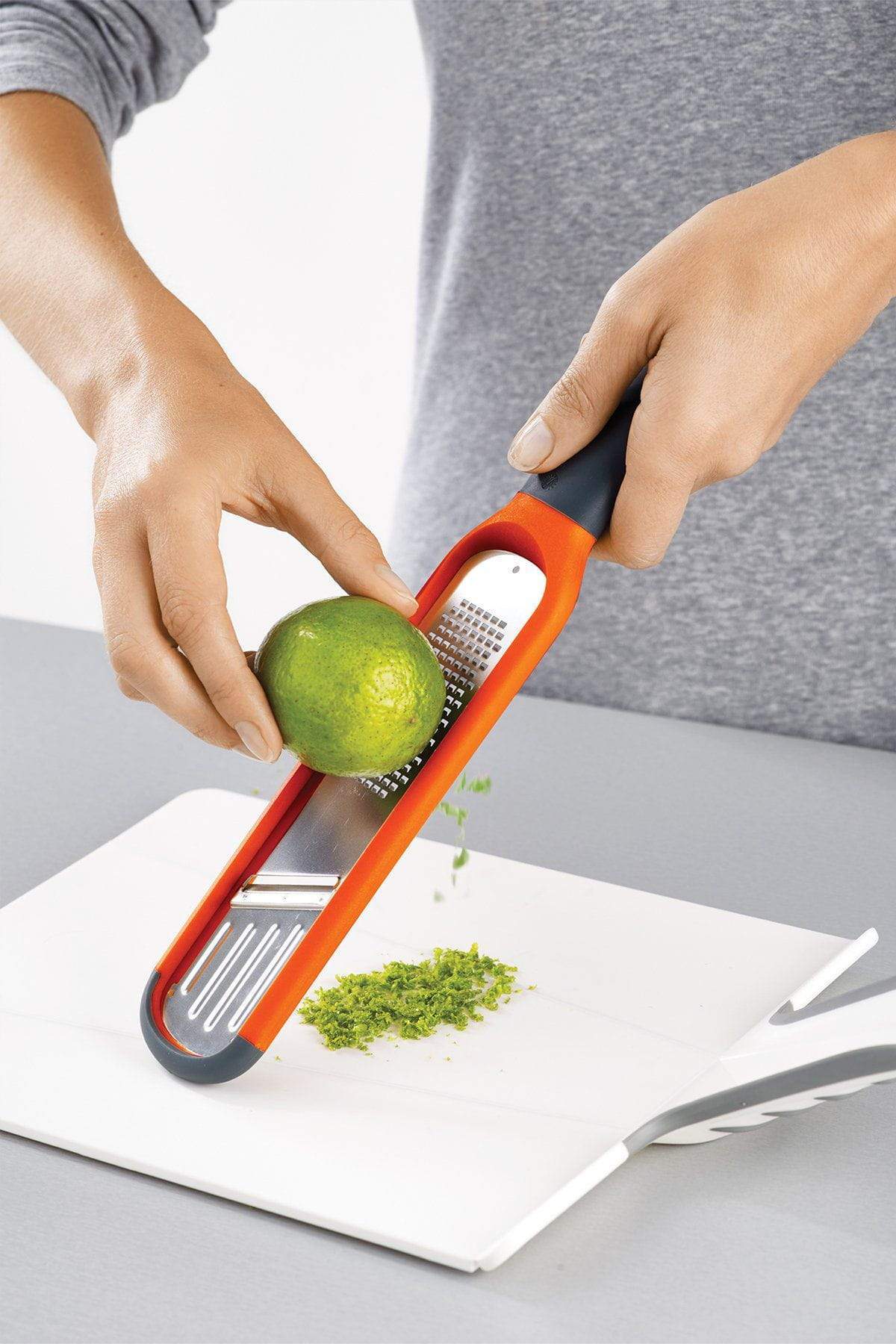 Handi- Grate 2-in-1 Mini Grater and Slicer