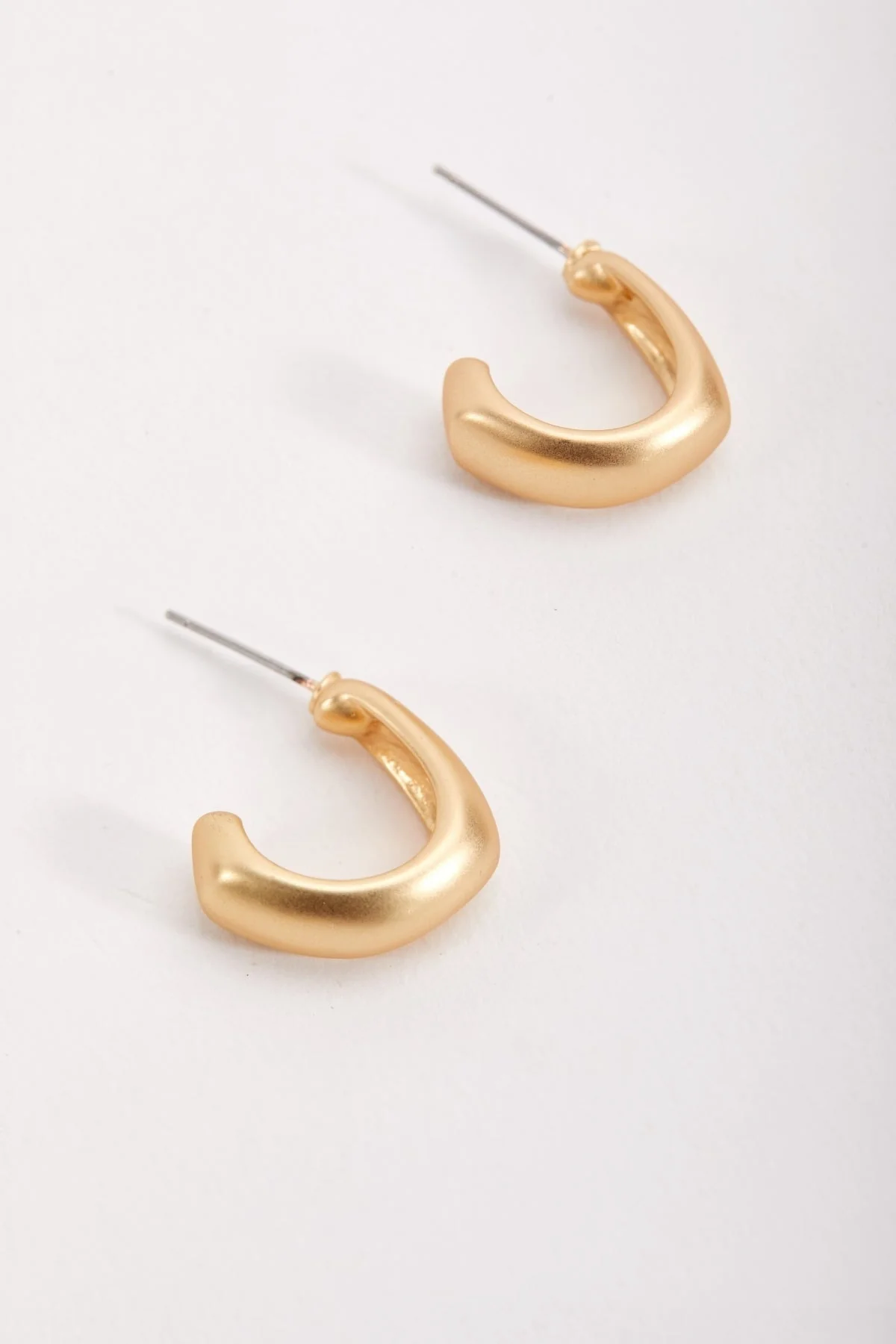 Matte Structured Hoop Earrings