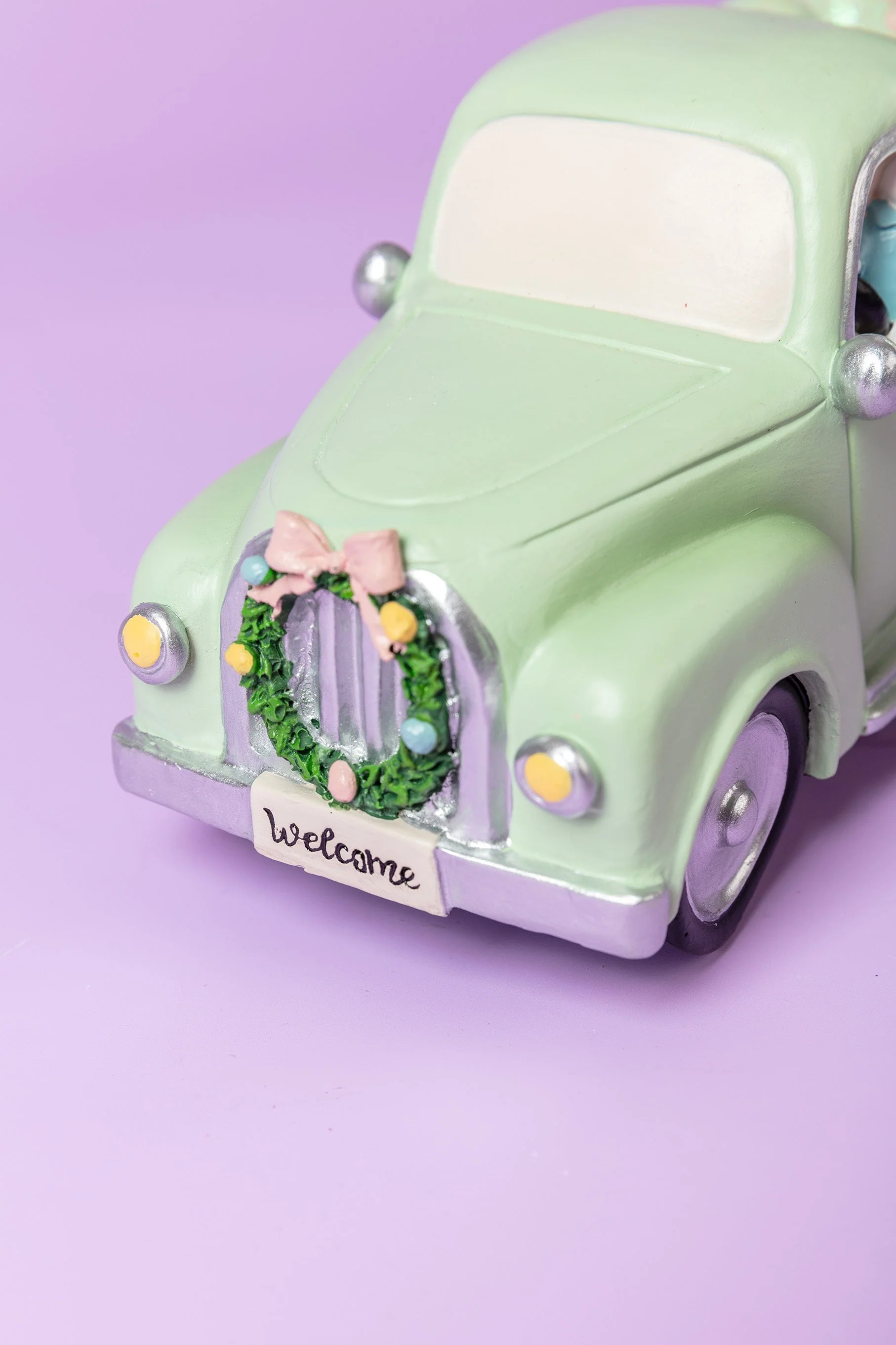 Easter Truck Ornament