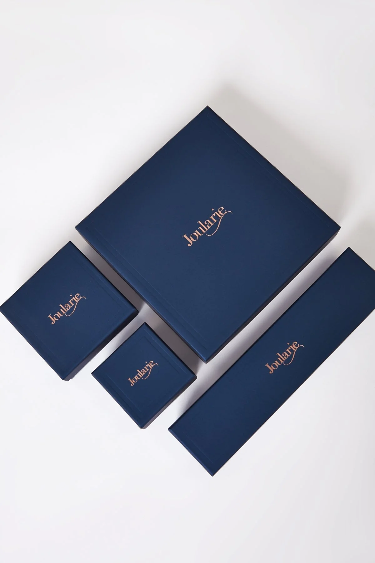 Pearl Pendant Necklace with Diamante