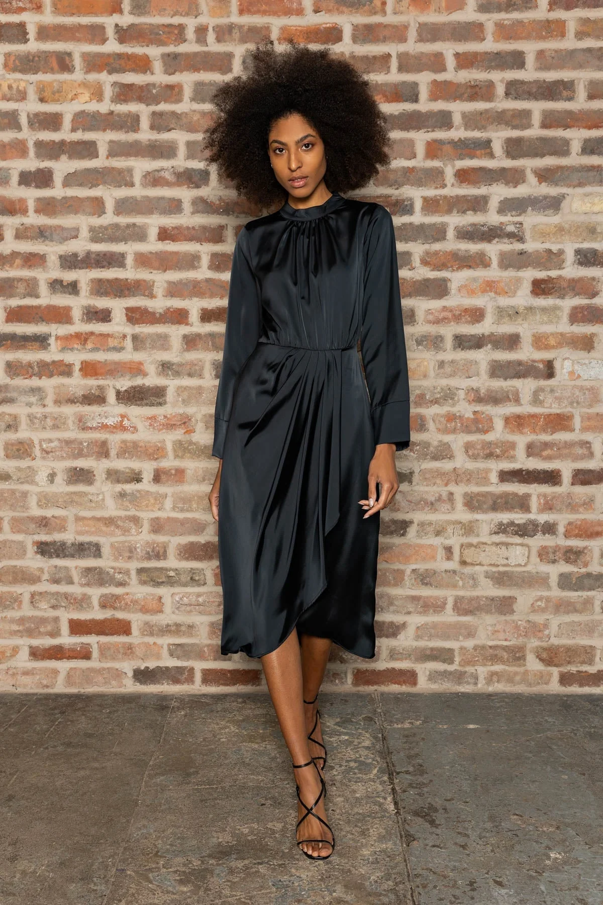Naomi Midi Dress in Black
