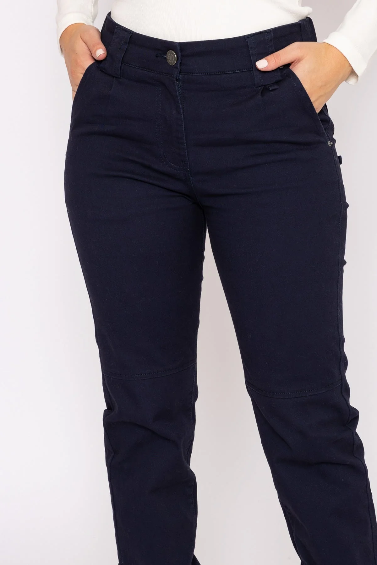 Cargo Pants in Navy