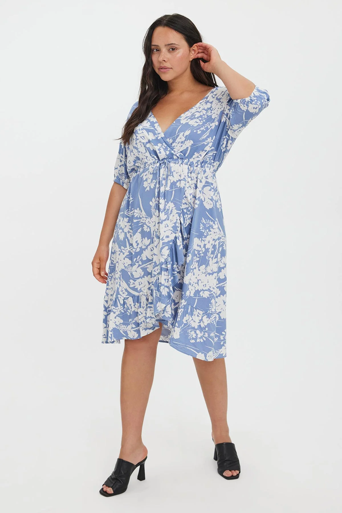 Curve - Lexie Dress in Blue Print