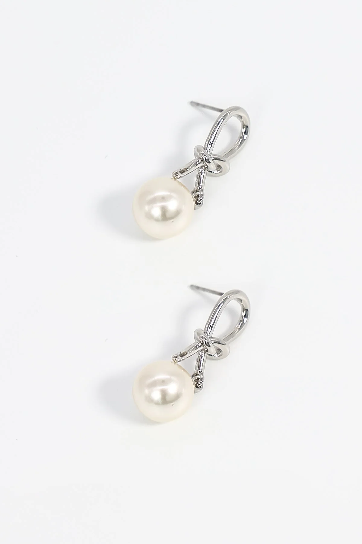 Knot Pearl Drop Earrings