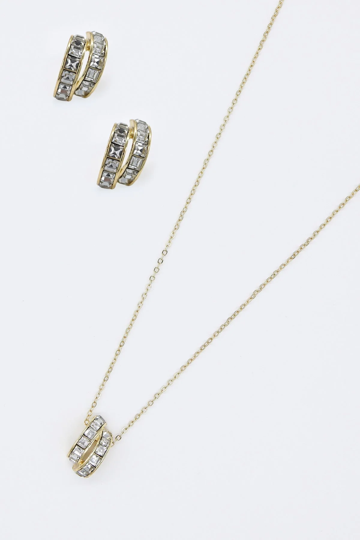 Double Strand Pendant Necklace in Gold