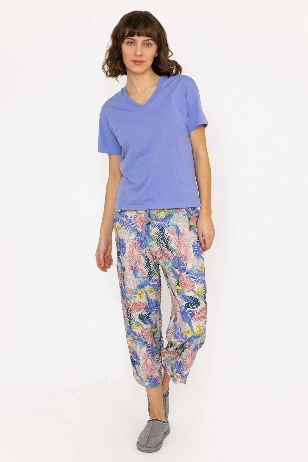 Pyjama Top and 3/4 Bottoms in Purple