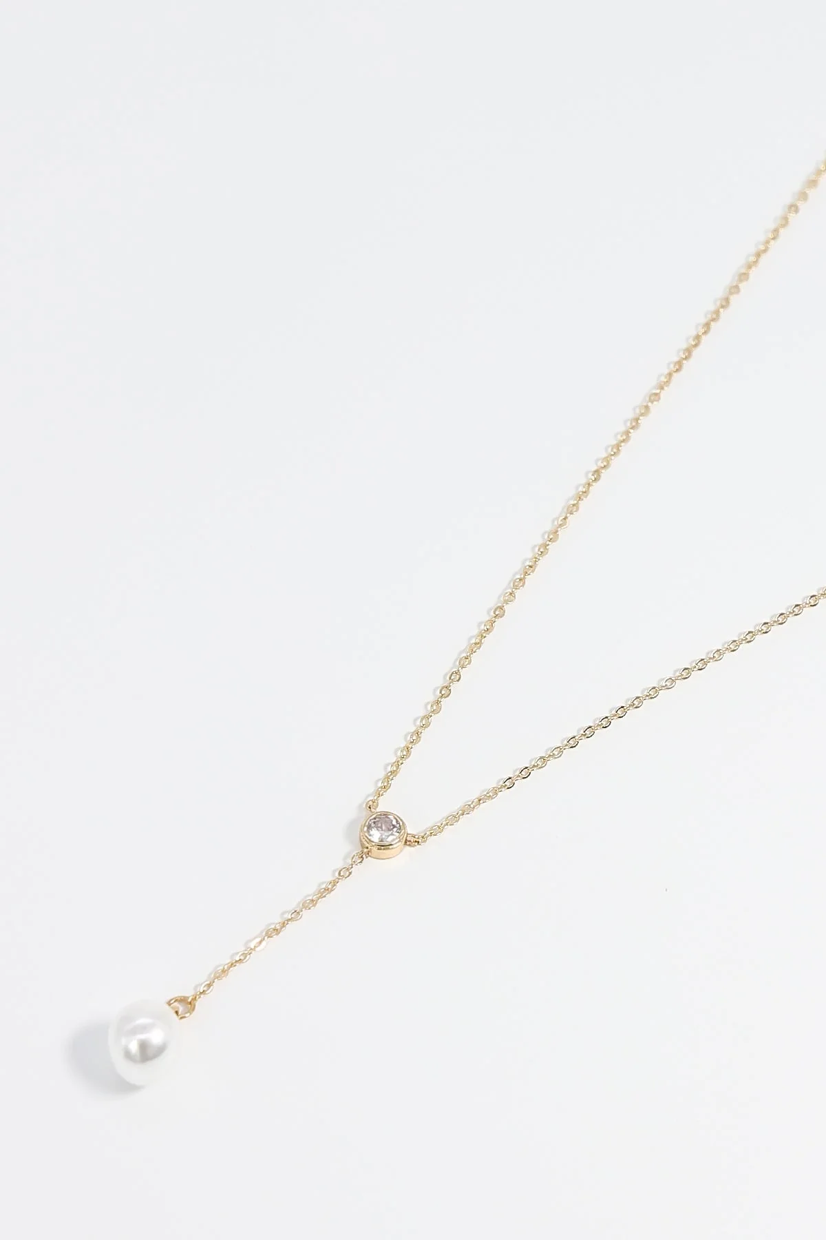 Single Drop Pearl Necklace