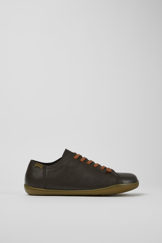 Zapatos marrones de piel para hombre