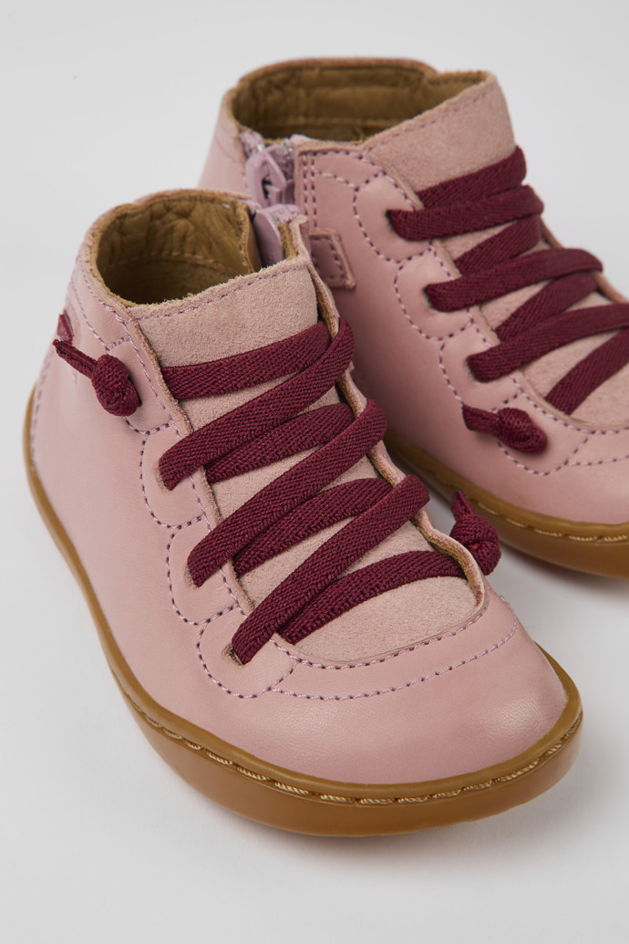 Botas de piel y nobuk rosas