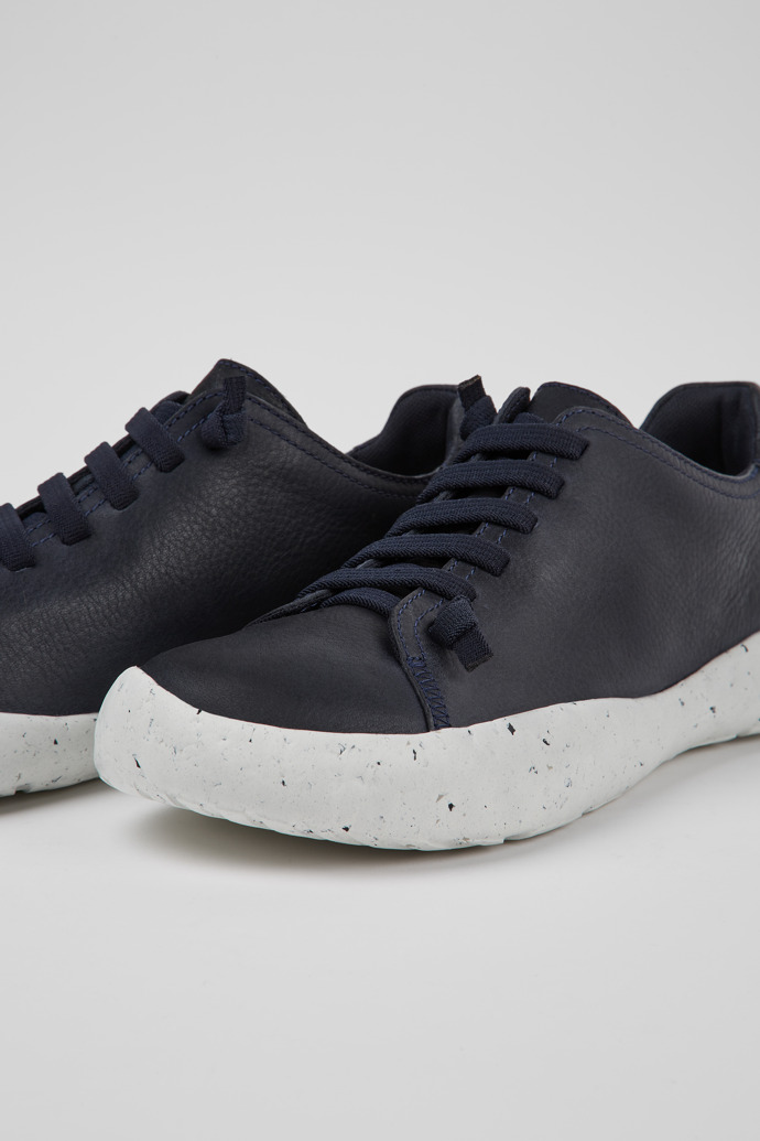 Sneakers de piel azules para hombre