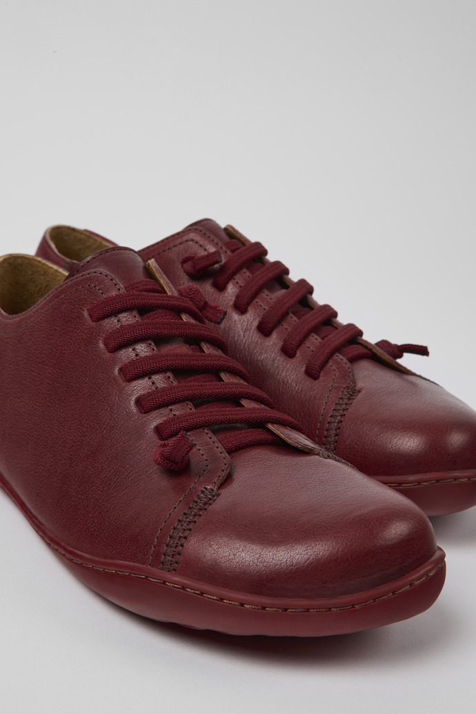 Zapatos marrones de piel para hombre