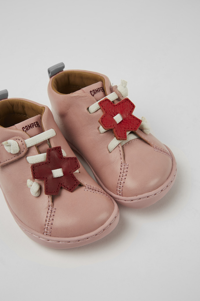 Zapatos de piel rosas