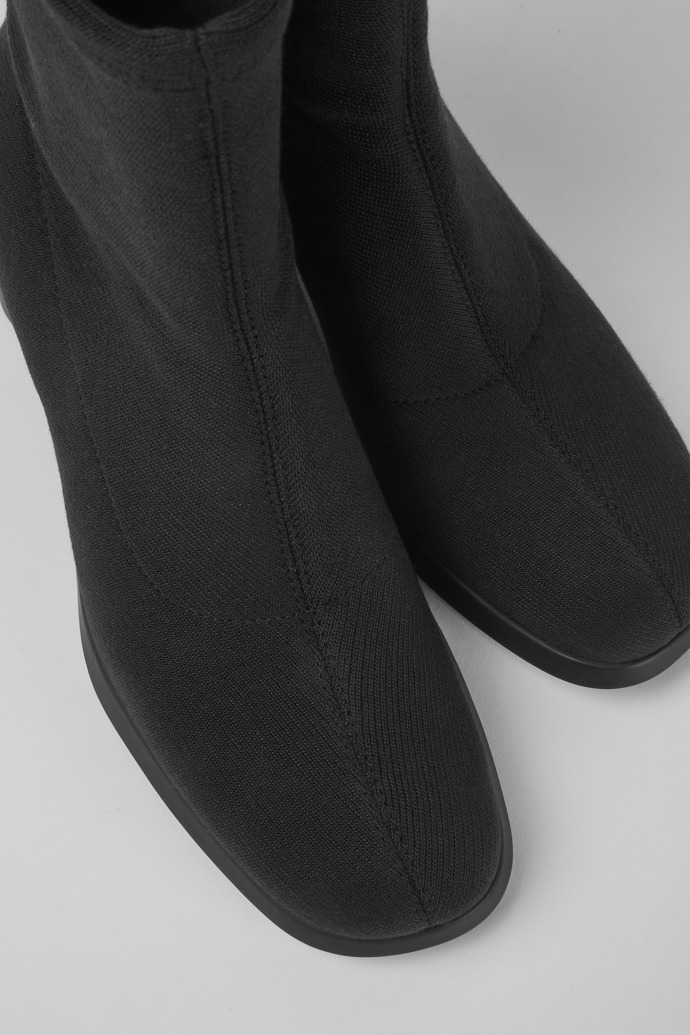 Botas negras para mujer