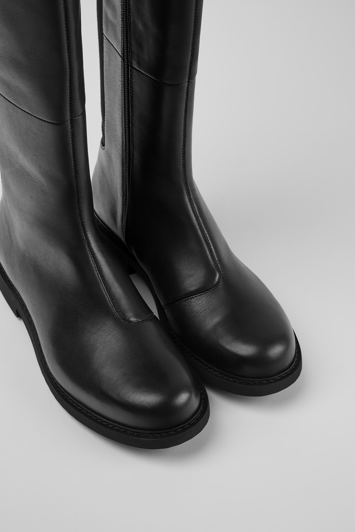 Bota alta de vestir negra para mujer