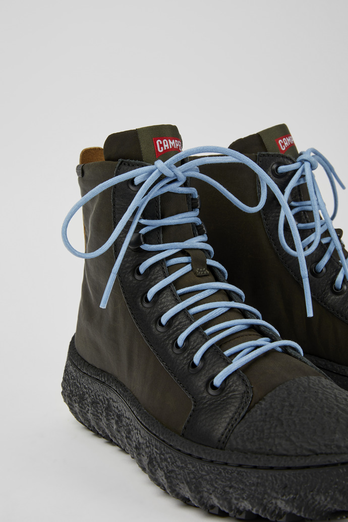 Botines verde oscuro de tejido y piel para mujer